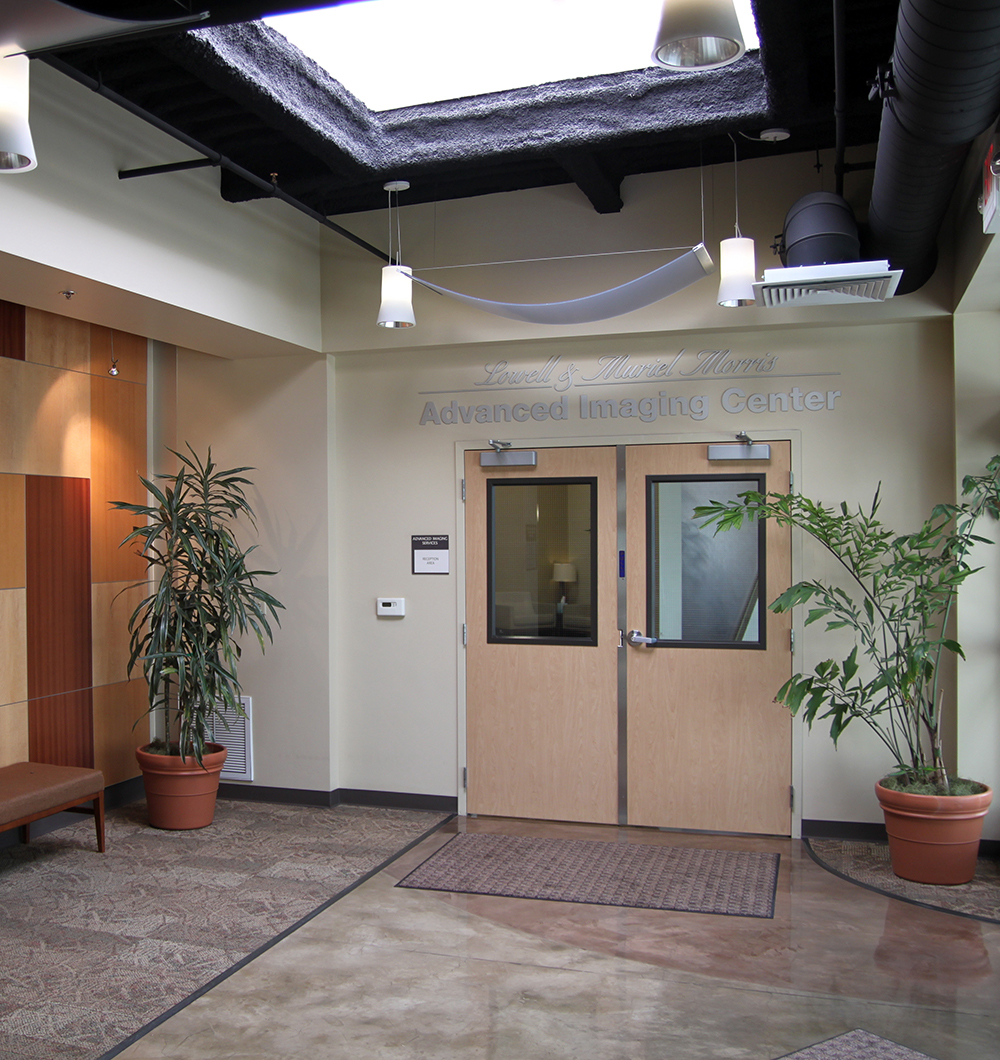 door to imaging center
